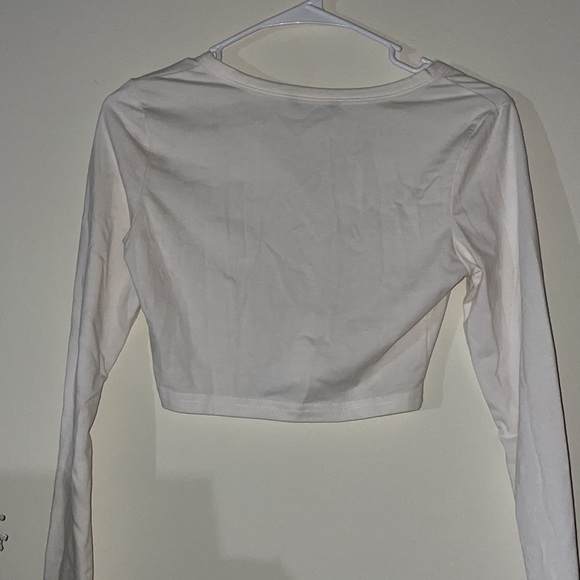 Shein white crop top with long sleeve - Picture 2 of 2